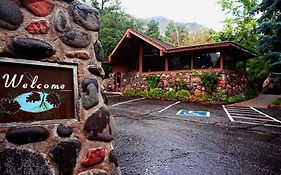 Junipine Resort